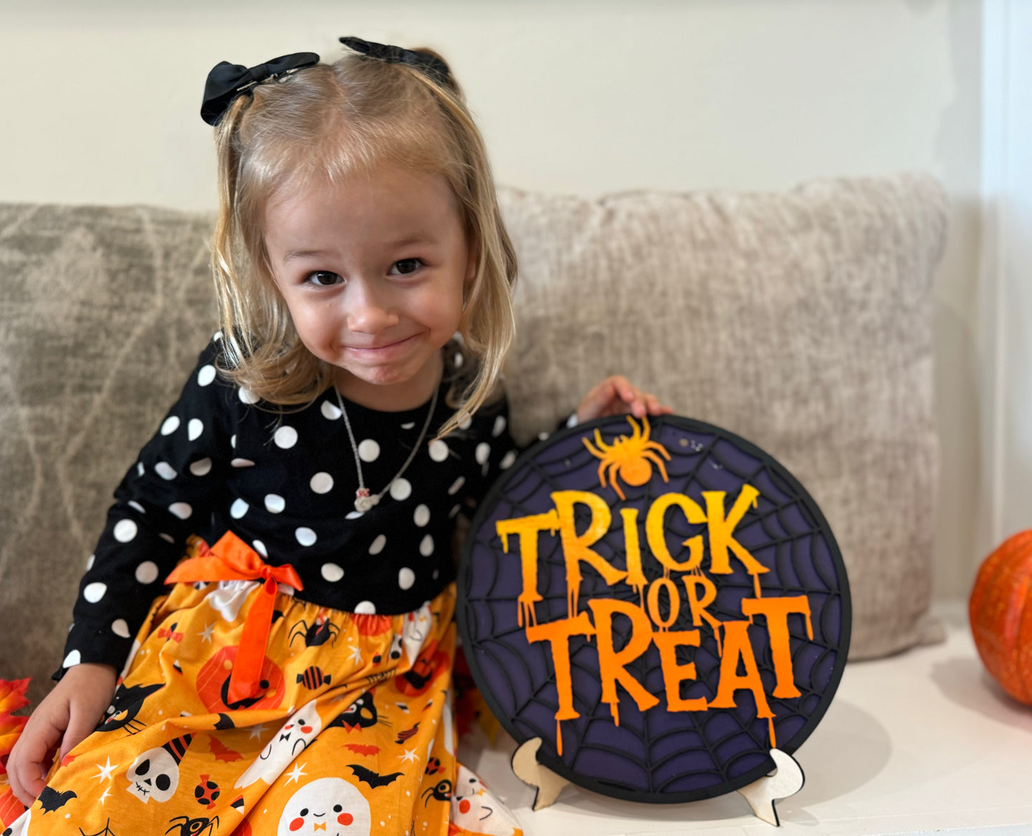 Chloe’s Spooky Halloween Sign