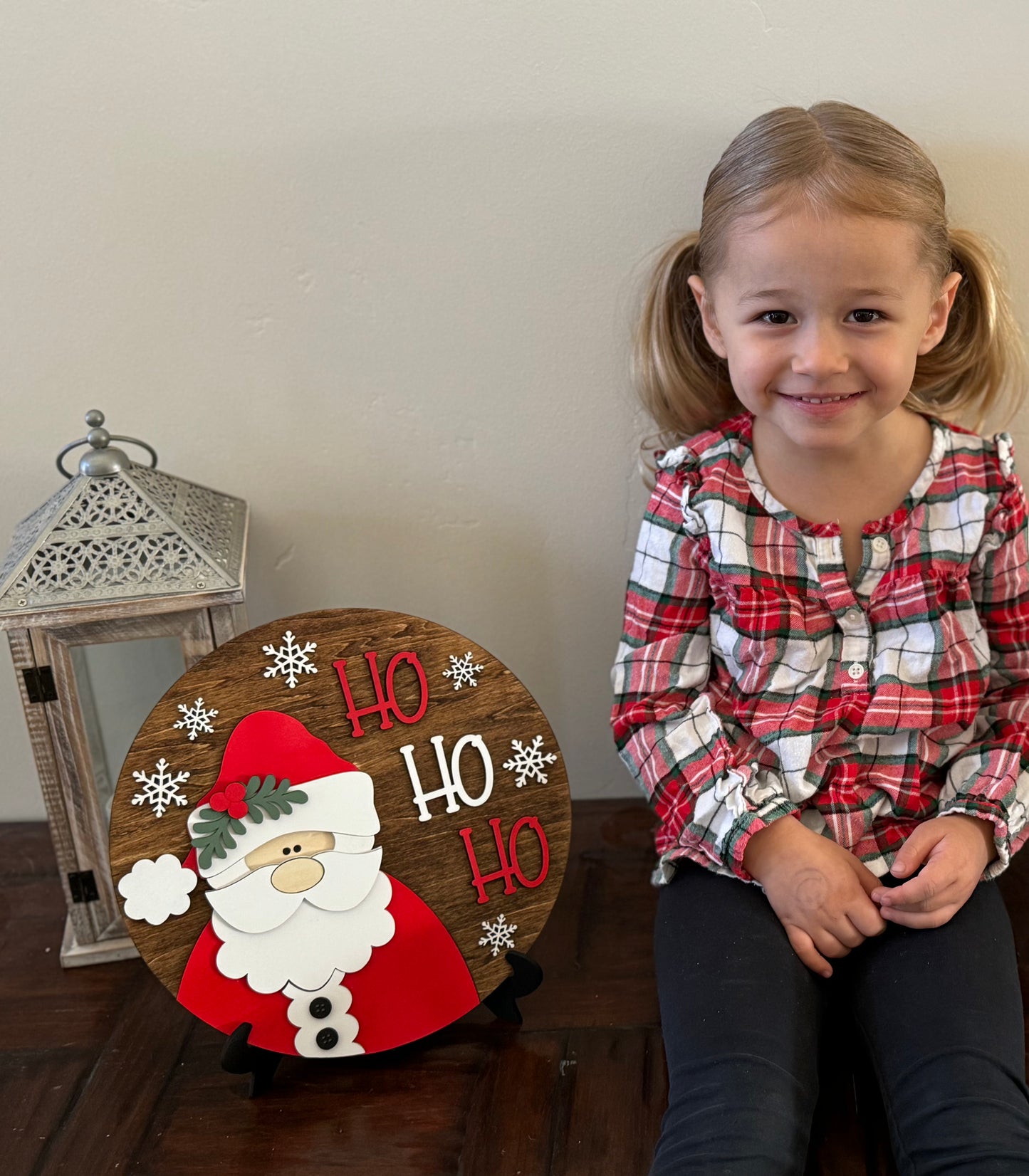 Chloe’s Santa Sign